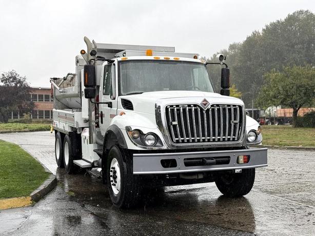 2011 International 7500 12-Foot Dump Truck with Sander and PTO image 2