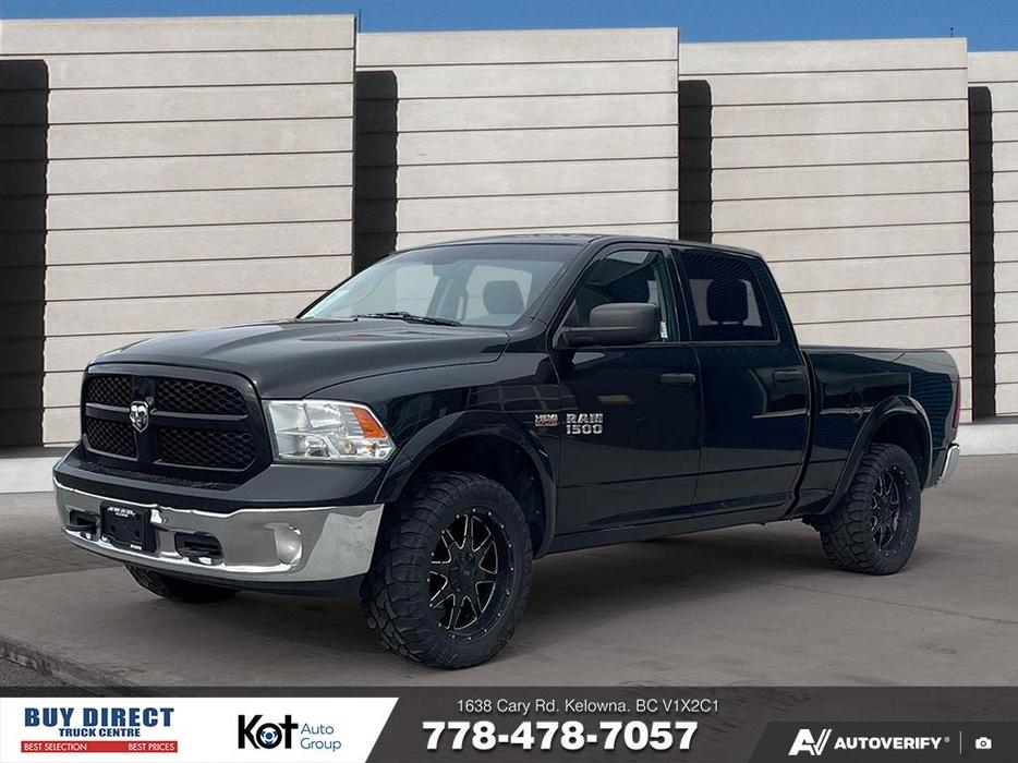 2017 RAM 1500 Outdoorsman AUTO, GREY INTERIOR, FABRIC SEATS, TOW PACKAGE, HEAT A display photo
