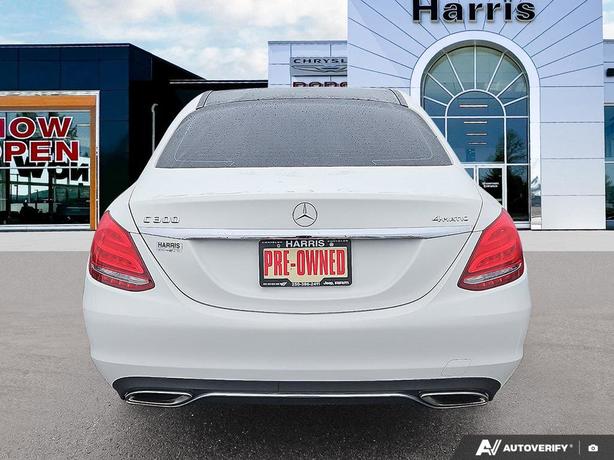 2016 Mercedes-Benz C-Class C 300 4MATIC | Heated Seats | Cruise Control! image 5