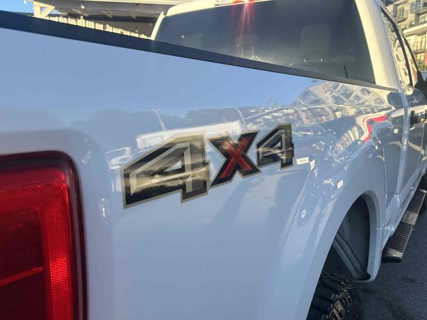 2019 Ford F-350 Super Duty image 6