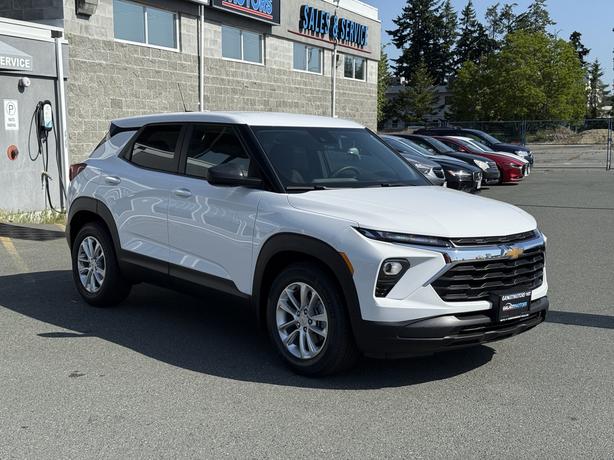 2024 Chevrolet TrailBlazer LS  - Apple CarPlay/Android Auto &  Compass image 4