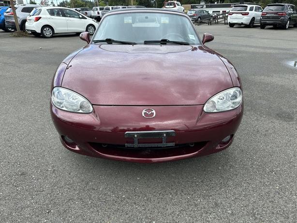 2003 Mazda MX-5 Base image 8
