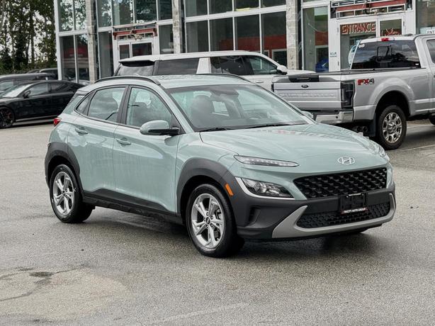 2023 Hyundai Kona Preferred - Heated Steering Wheel, Manager Demo image 4