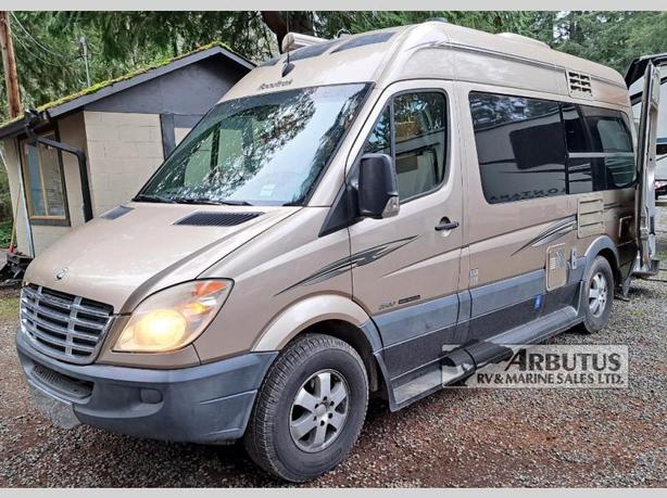 Used 2010 Roadtrek Roadtrek SS Ideal image 2