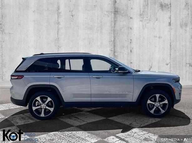 2023 Jeep Grand Cherokee 4xe DEMO CLEAROUT | SAVE OVER $36,000! | 2 Sets of Tire image 4