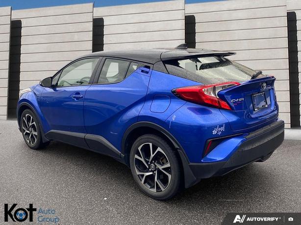 2021 Toyota C-HR Xle Premium BLUETOOTH APPLE CARPLAY! HEATED SEATS! image 4