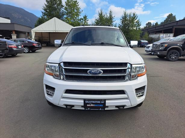 2017 Ford Expedition XLT - 4WD, Heated and Cooled Seats, Moonroof image 3
