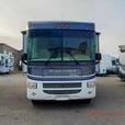 Used 2010 Holiday Rambler Arista 32SBT thumbnail image 2