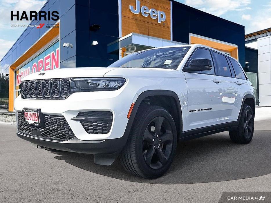 2024 Jeep Grand Cherokee Altitude 4x4  | Heated Seats! display photo