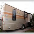 Used 2007 Fleetwood RV Bounder 38S thumbnail image 5