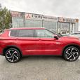 2023 Mitsubishi Outlander PHEV SEL - One Owner, Navigation, 360 Cameras, Sunroof thumbnail image 5