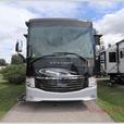 Used 2017 Newmar Ventana 4037 thumbnail image 2
