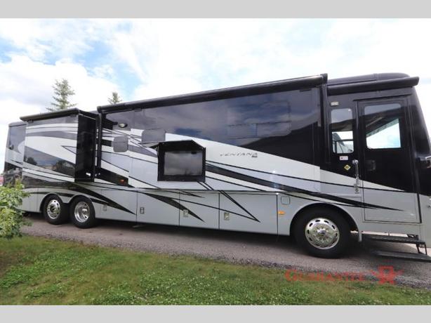 Used 2017 Newmar Ventana 4037 image 7