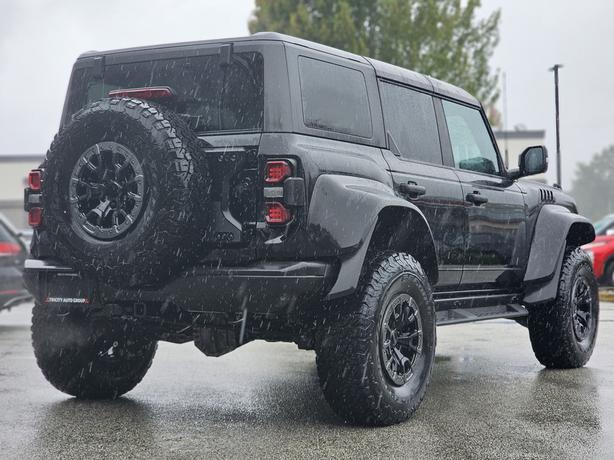 2023 Ford Bronco Raptor - No Accidents! Carbon Fiber Trim Package image 5