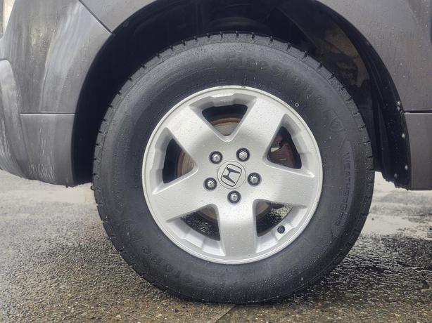 2004 Honda Element 4WD Automatic with Y Package image 5