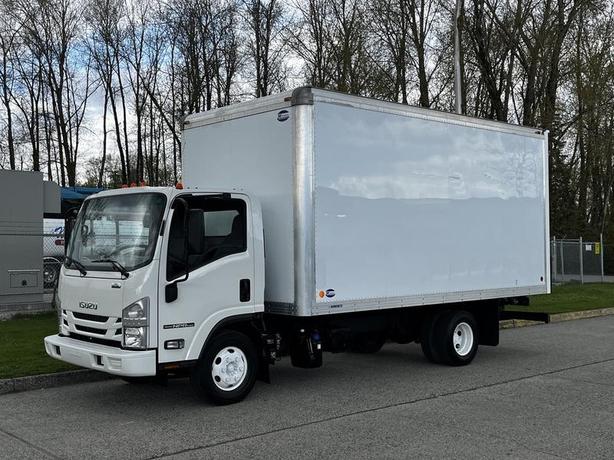 2022 Isuzu NPR 16 Foot Cube Van 3 Seater Diesel image 5
