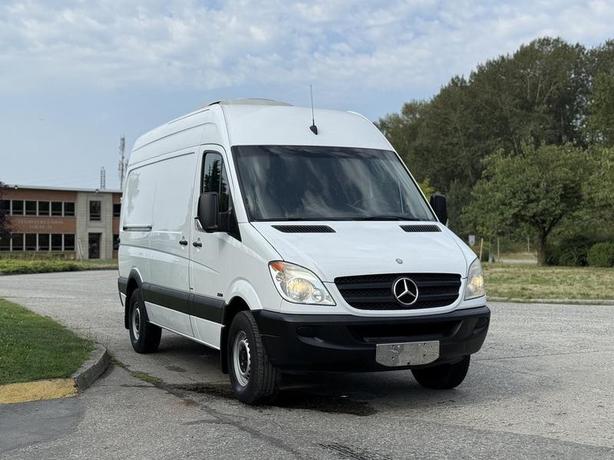 2012 Mercedes-Benz Sprinter 2500 144-in. WheelBase Diesel Cargo Van with Shelvin image 2