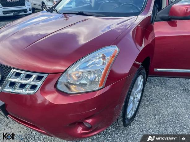 2011 NISSAN ROGUE image 8