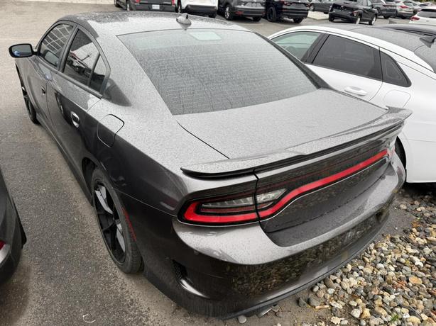 2019 Dodge Charger GT ! HEATED SEAT & STEERING WHEEL! NO ACCIDENT! image 3