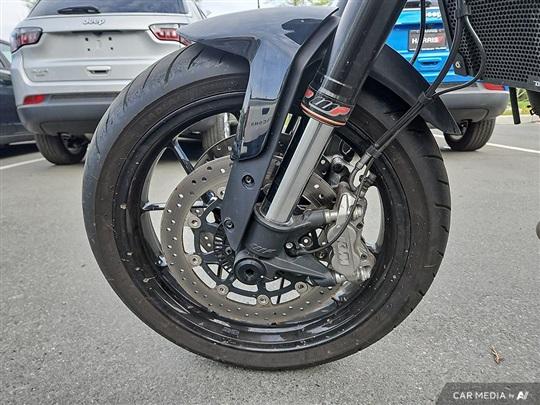 2019 KTM Duke 790 display photo