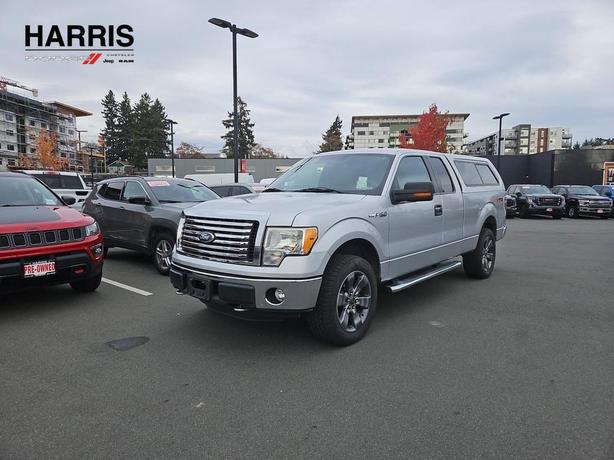 2011 Ford F-150 XLT | Low KM! image 1