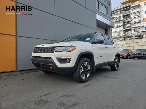 2018 Jeep Compass Trailhawk 4x4 | GPS Navigation | Remote Start! image 1