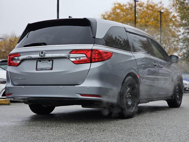 2018 Honda Odyssey EX-L RES - Power Sliding Doors, Parking Sensors image 5