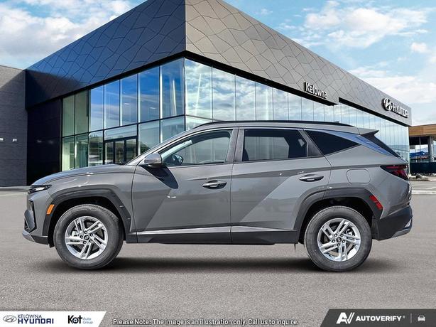 2025 Hyundai Tucson Preferred demo image 3