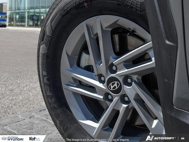 2025 Hyundai Tucson Preferred demo image 8