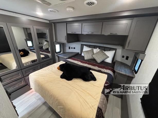 Used 2024 Grand Design Momentum M-Class 395MS image 8