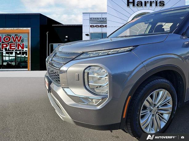 2024 Mitsubishi Outlander SE | No Reported Accidents | Heated Seats | Cruise Con image 8