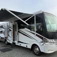 Used 2013 Newmar Bay Star Sport 3310 thumbnail image