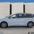 2017 Chrysler Pacifica Touring-L Plus REMOTE START! LEATHER SEATING! BACKUP CAME thumbnail image 3