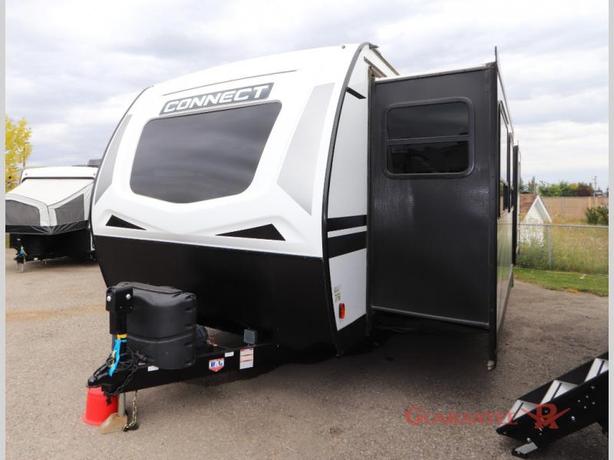 Used 2022 KZ Connect C272FK image 3