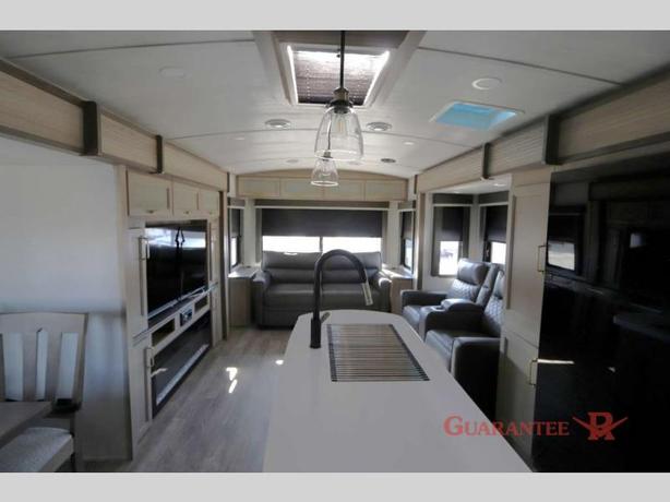 Used 2024 Keystone RV Outback 330RL image 7