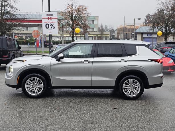 2024 Mitsubishi Outlander ES - Heated Seats, Apple Carplay/Android Auto image 8