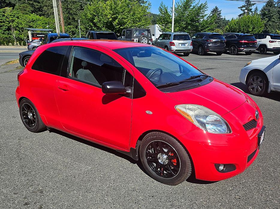 2010 Toyota  Yaris CE display photo