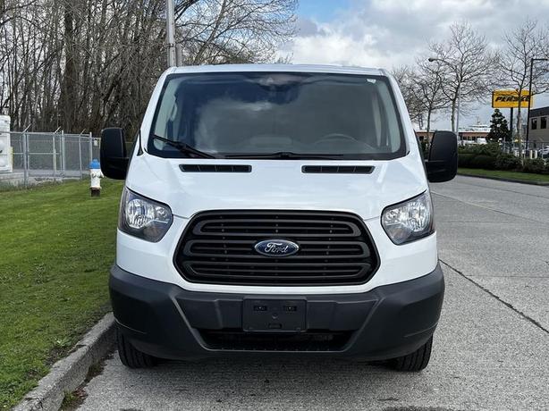 2018 Ford Transit 250 Van Low Roof Cargo Van  130-inch WheelBase image 3