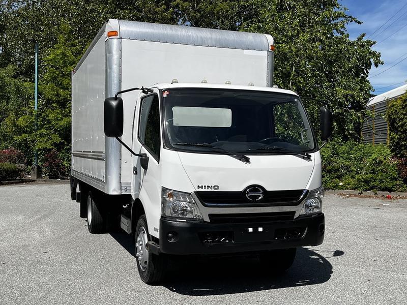 2018 Hino 195 16 Foot Cube Van With Power Tailgate 3 Seater Diesel display photo