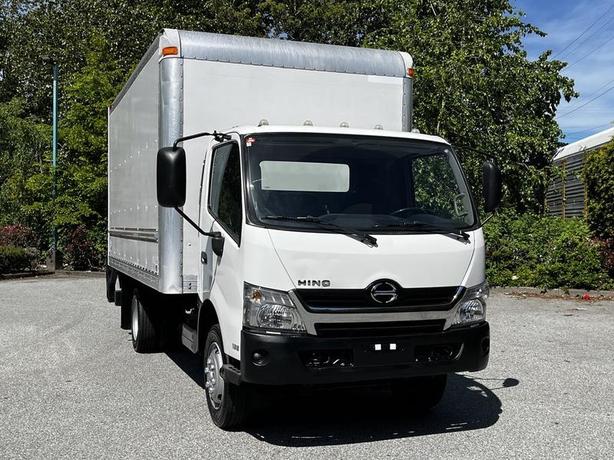 2018 Hino 195 16 Foot Cube Van With Power Tailgate 3 Seater Diesel image 1