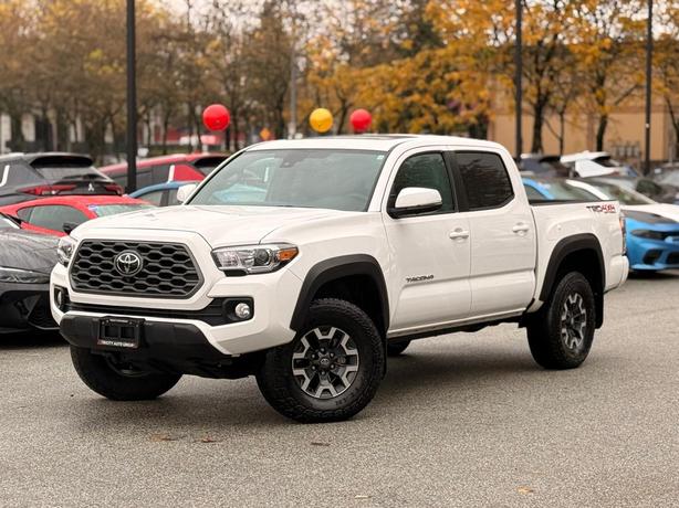 2023 Toyota Tacoma TRD Off-Road Premium - No Accidents, One Owner image 2
