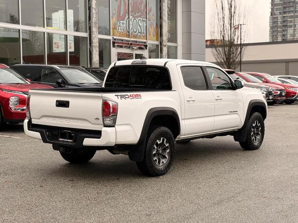 2023 Toyota Tacoma TRD Off-Road Premium - No Accidents, One Owner image 6