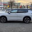 2023 Mitsubishi Outlander GT Premium S-AWC thumbnail image 8