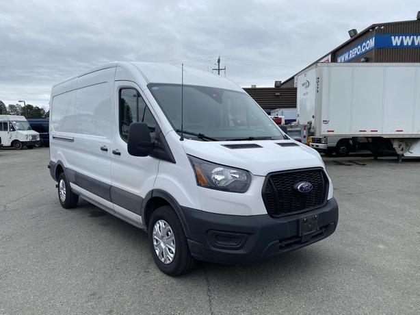 2024 Ford Transit 250 Van Medium  Roof Cargo Van image 7