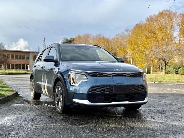 2023 Kia Niro EV Wind Electric Vehicle image 2