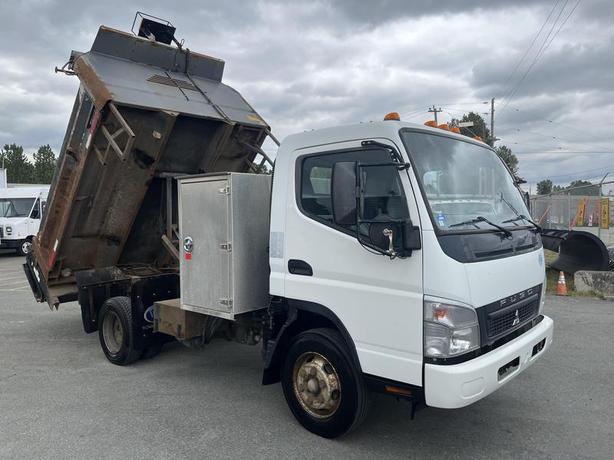 2008 Mitsubishi Fuso FE180 Power Tailgate Dump Truck With Winch 3 Seater Diesel image 8