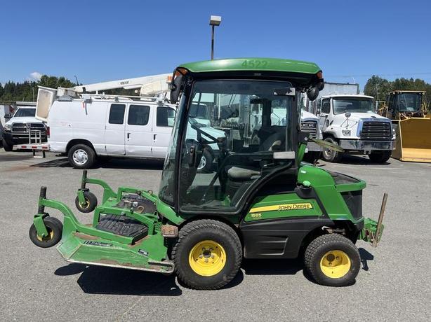 2016 John Deere 1585 Terrain Cut Tractor Mower Diesel image 2