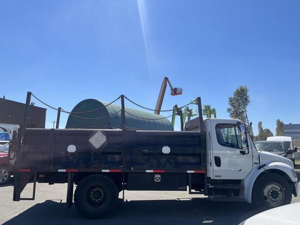 2007 Freightliner M2 106 15 Foot Flat Deck With Power Tailgate Diesel hydraulic  image 6