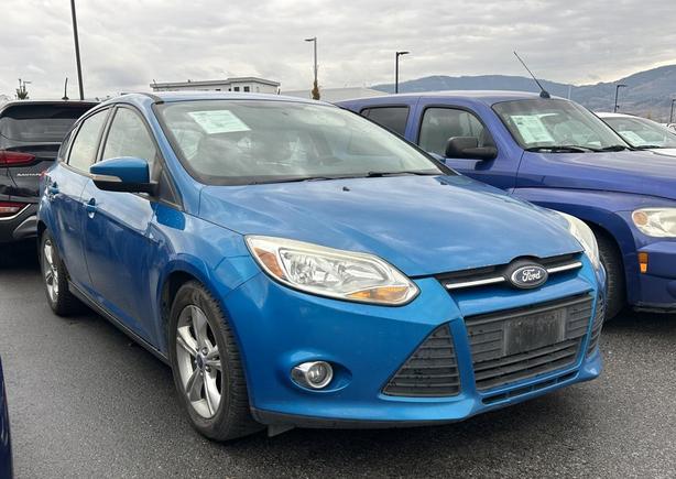 2013 Ford Focus SE MANUAL, KEYLESS ENTRY, POWER WINDOWS, FABRIC SEATS, AC, FM+AM image 1
