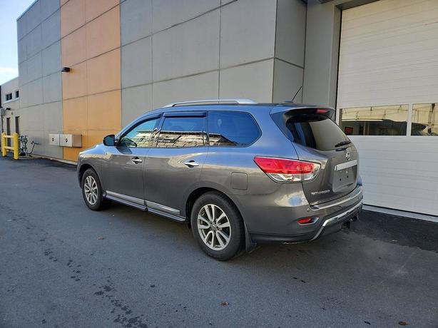 2016 Nissan Pathfinder 4WD 4dr S | Cruise Control | Keyless Entry! image 4